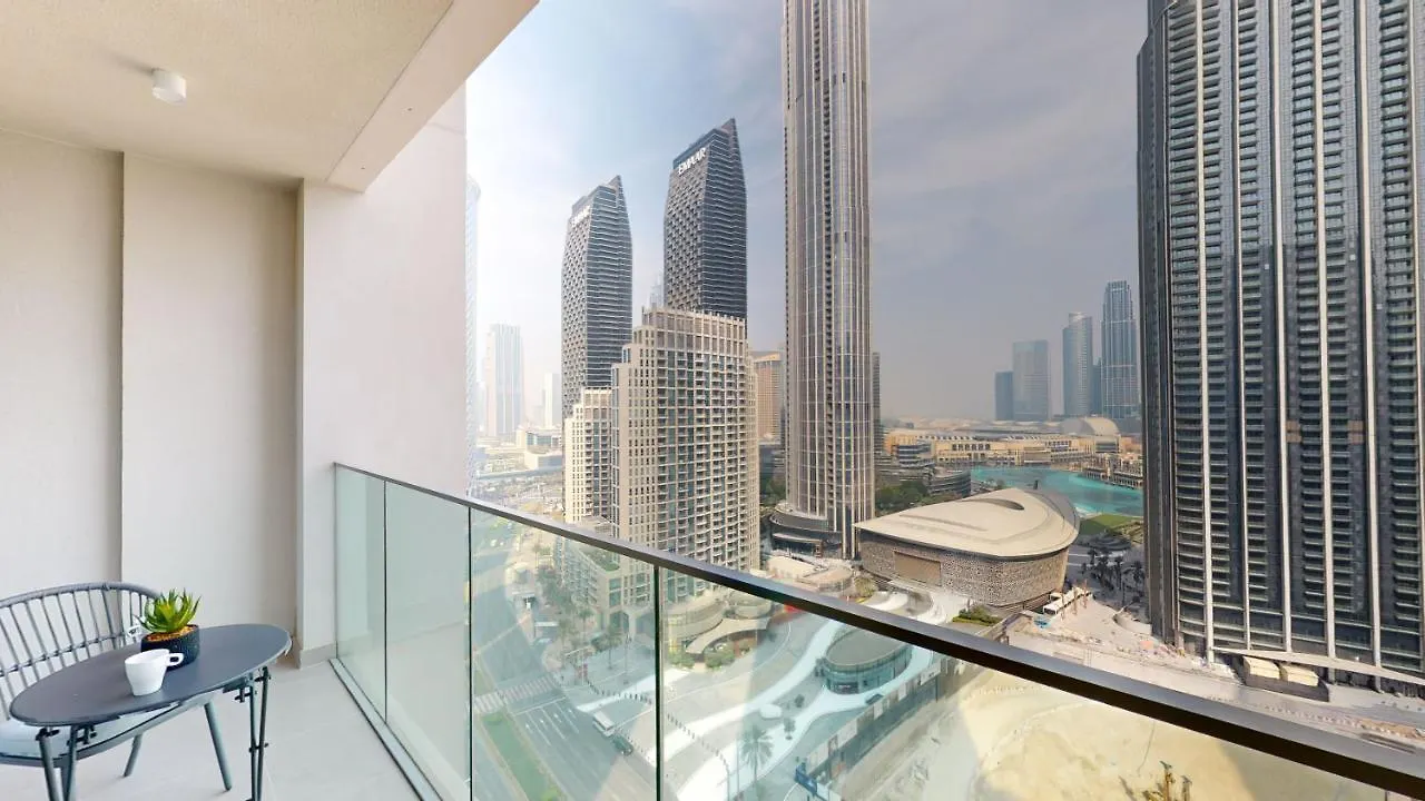 Forte Tower 2 - Glamorous Three Bedroom Dubai 0*,  United Arab Emirates